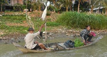 Visiter Navigation sur la rivière Sangker jusqu’au lac Tonle Sap