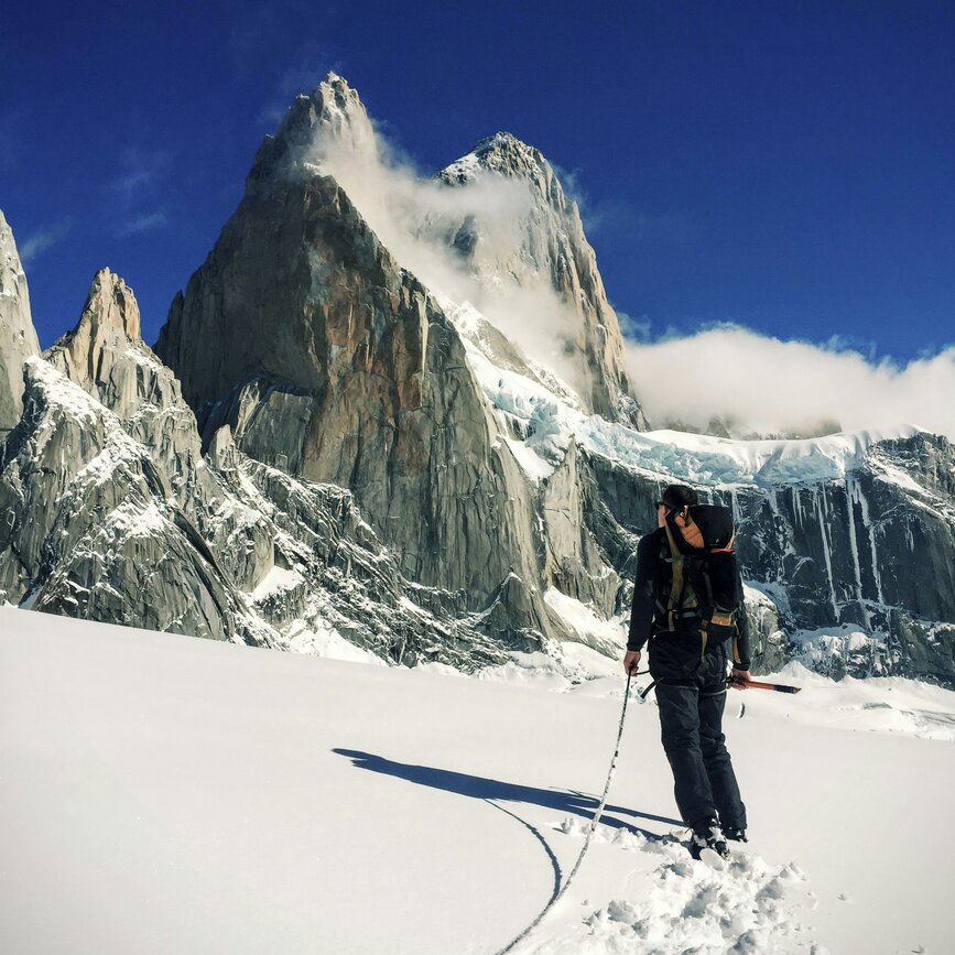 © Unsplash - Daniel Burka Mini trekking sur le glacier Viedma