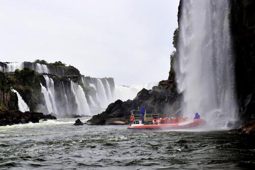 Navigation vers les chutes