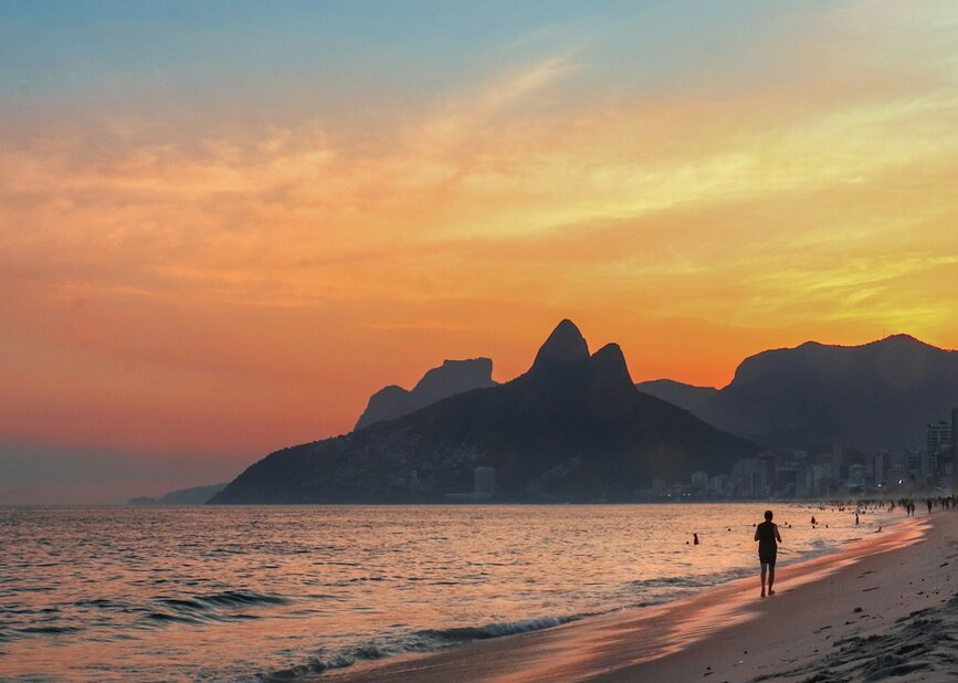 © Unsplash -Jean Carlos Plage de Ipanema