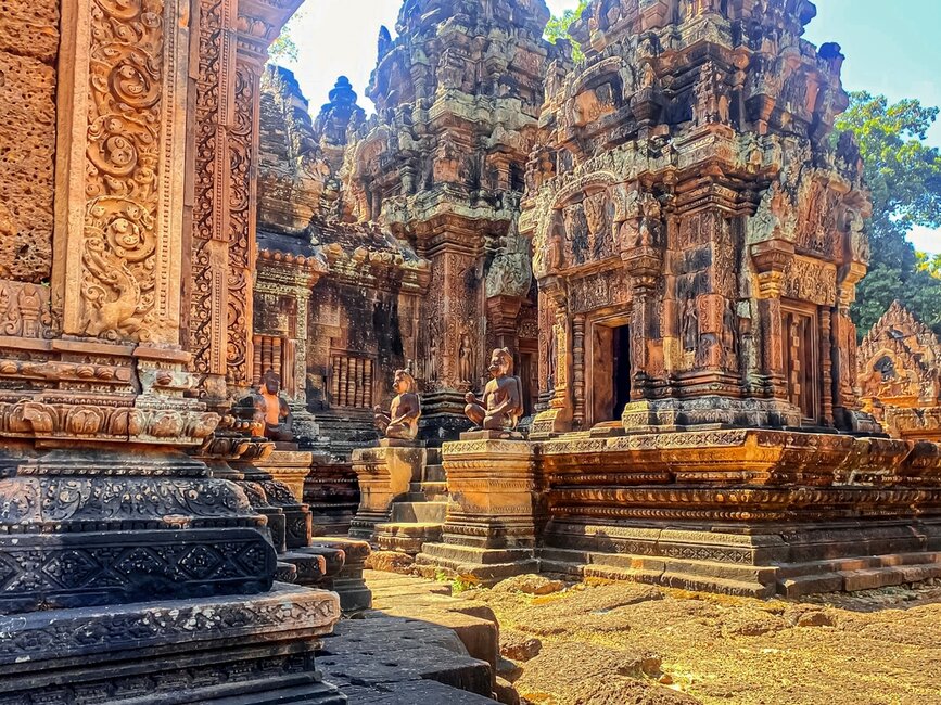 © Shutterstock - Abrilla Banteay Srei