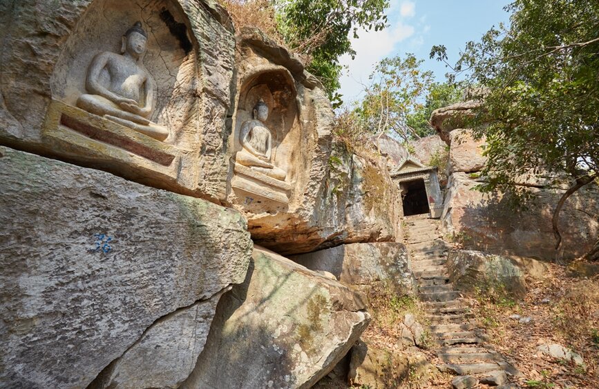 © Shutterstock - Sailingstone Travel Phnom santuk