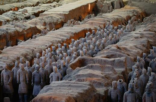 © Unsplash - Aaron Greenwood Xi'an Mausolée de l´Empereur Qin (UNESCO)