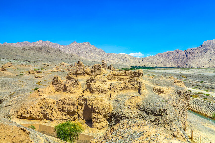 © Shutterstock - AlexelA Kuqa Subash ruines