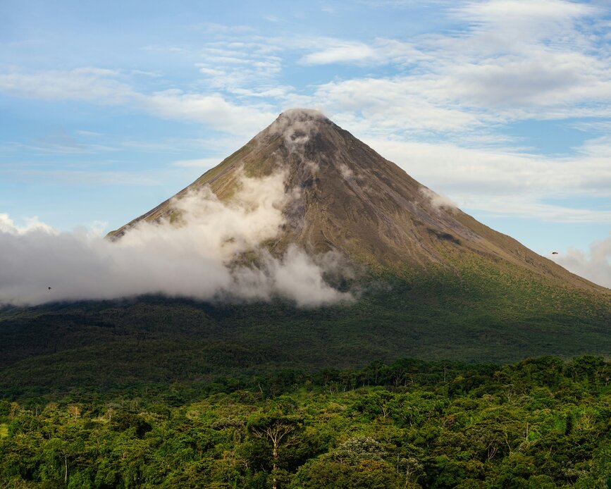 © Unsplash - Abhi Verma Volcan Arenal