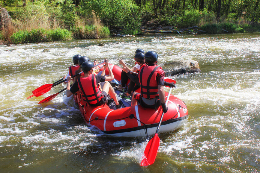 © Shutterstock - Pafnuti Rafting Rio Colorado