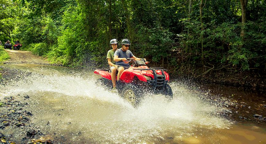 © IStock - THEPALMER Safari en quad