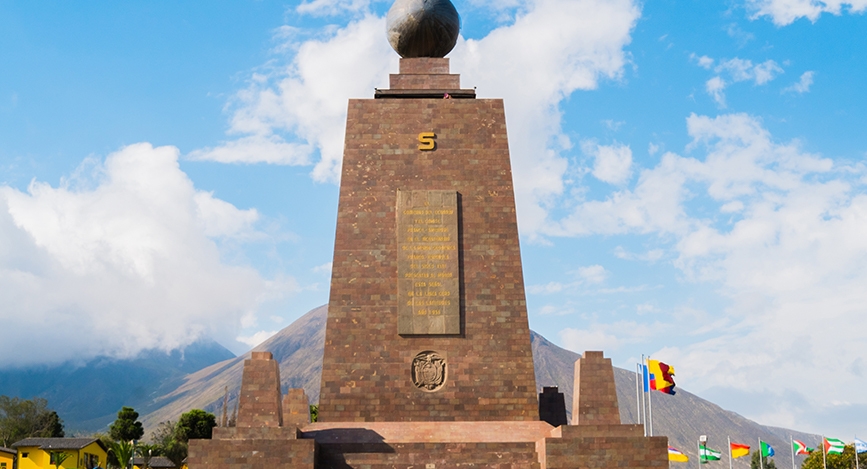 © IStock - elisalocci Mitad del Mundo