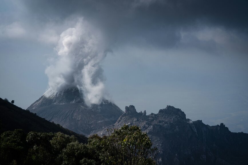 © Unsplash - Intricate Explorer Ascension du volcan Santa Maria