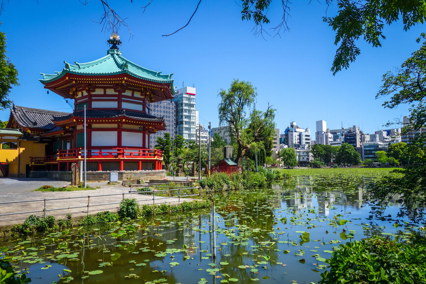 © Shutterstock -Daboost Ueno park