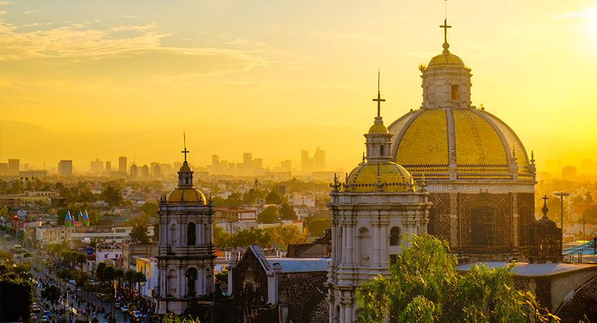 © Shutterstock - Martin M303 Basilique de Guadalupe