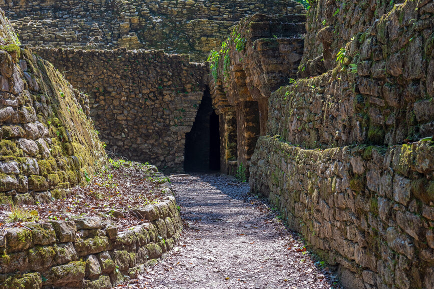 © Shutterstock - SL-Photography Cité maya de Yaxchilan