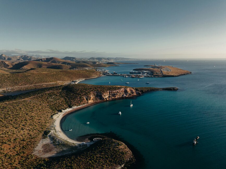 © Unsplash - Josh Withers La Paz