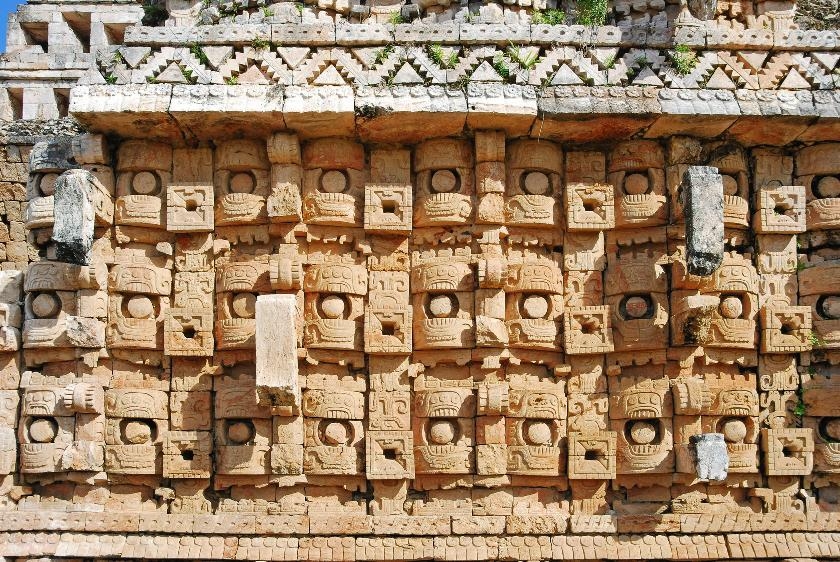 © IStock - jlazouphoto Ruta Puuc (UNESCO) : Kabah, Sayil, Labna