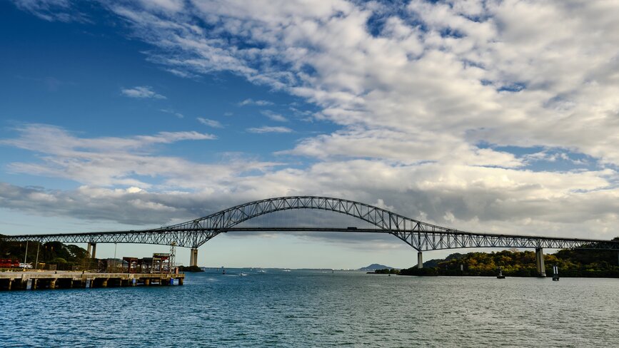 © Shutterstock - Pablo Murias Croisière dans la baie de Panama
