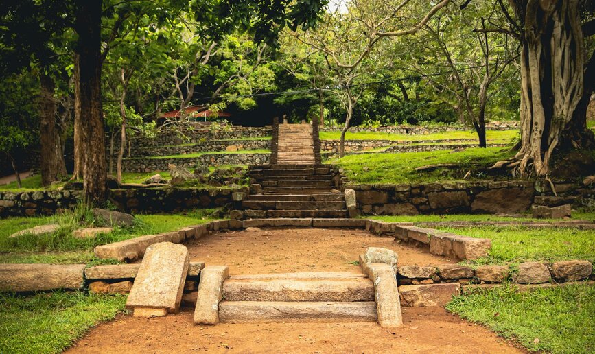 © Unsplash - Dimath Dayananda Cité de Minhitale au Sri Lanka