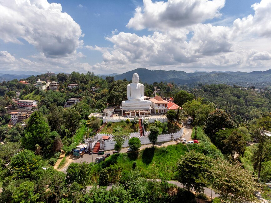 © Unsplash - Yves Alarie La ville de Kandy