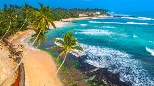 Plage d’Unuwatuna sur la Côte Sud du Sri Lanka
