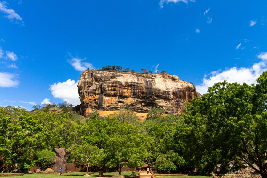 © Unsplash- Shashank Hudkar Dambulla-Sigiriya-Polonnaruwa