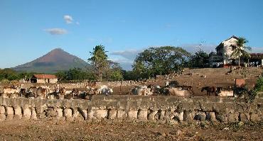 Visiter Volcan Momotombo