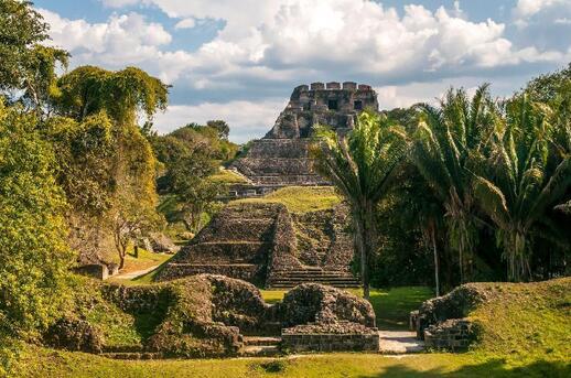 Visiter Cité maya de Xunantunich