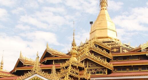 Visiter Pagode Phaung Daw Oo La