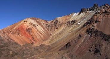 Visiter Tahua, ascencion partielle du volcan Tunupa