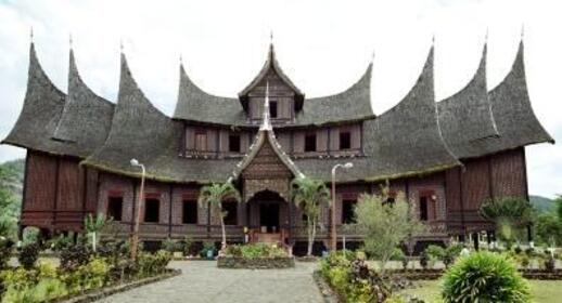 Visiter Bukittinggi et ses environs