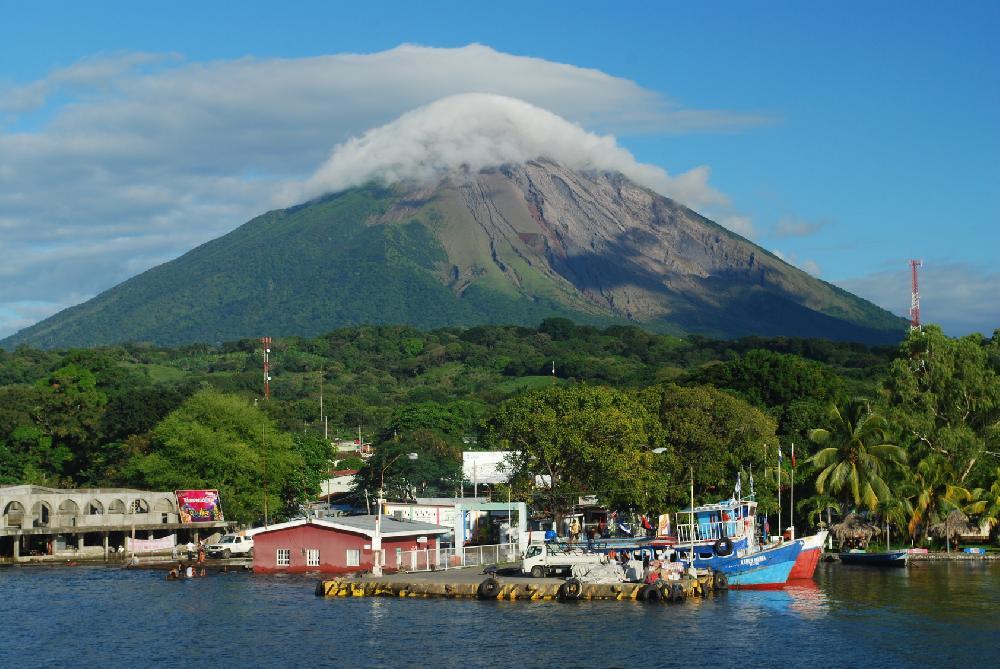 Lacs et volcans du Nicaragua avec chauffeur