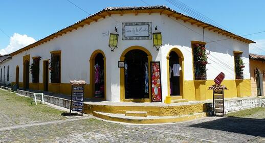 Visiter Village colonial de Suchitoto