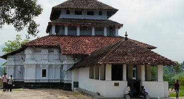 Visiter Circuits des temples près de Kandy